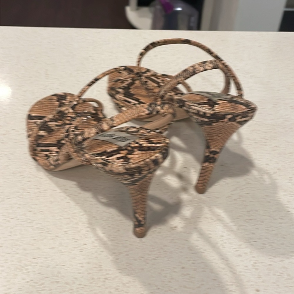 Steven Madden Leopard low heels - Picture 3 of 4